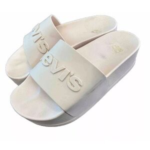 Levi’s Womans Slides Size 7 Worn Once